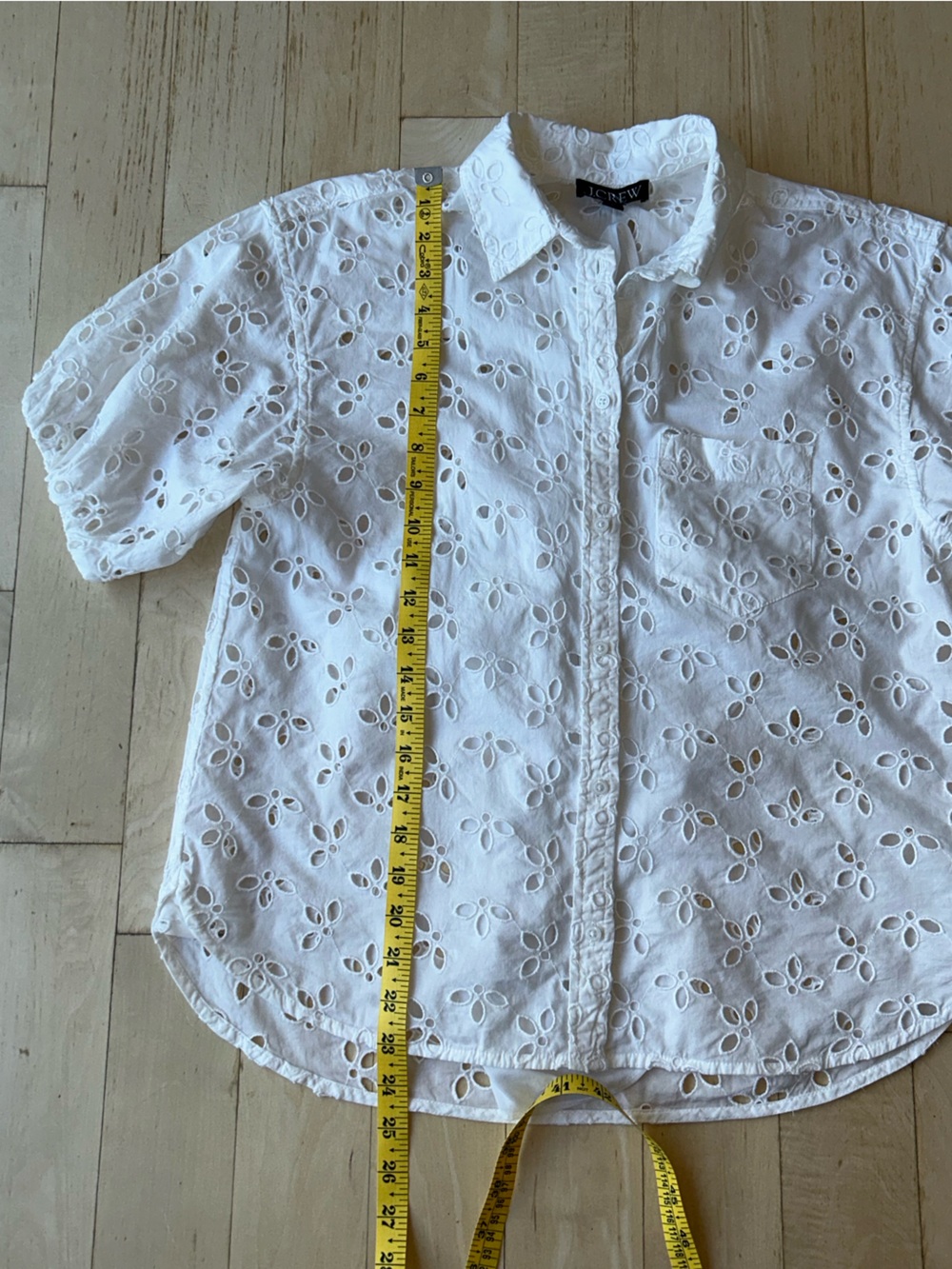 J. Crew Spring Garden Button Up Collar Top Eyelet White Puff Sleeves Size 4 NWOT - Picture 10 of 16